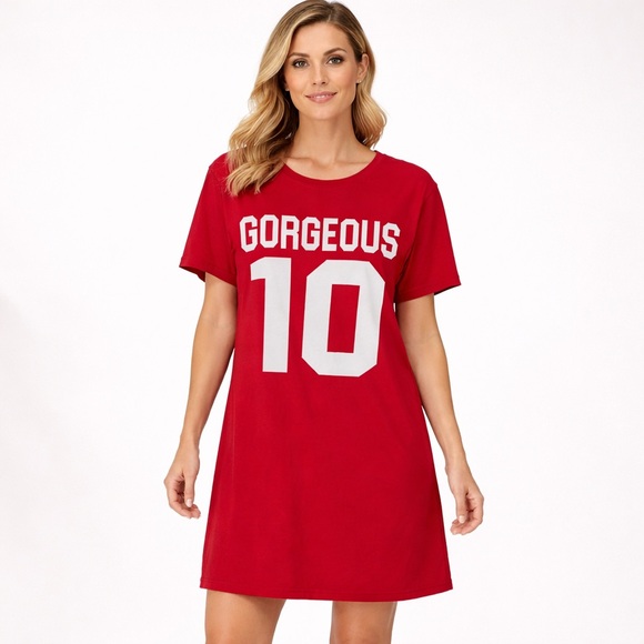 On Fire Dresses & Skirts - On Fire Gorgeous Red T-Shirt Dress. (Marked 1X but fits better for a Large)